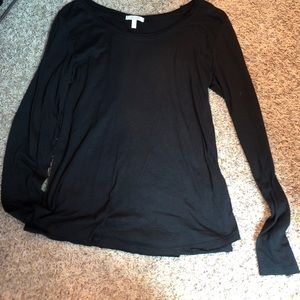 Women’s black shirt